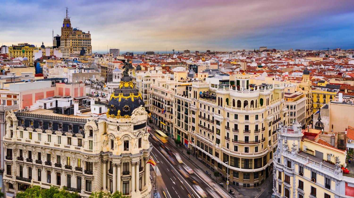 آیا با خرید ملک در اسپانیا اجازه کار دارید؟